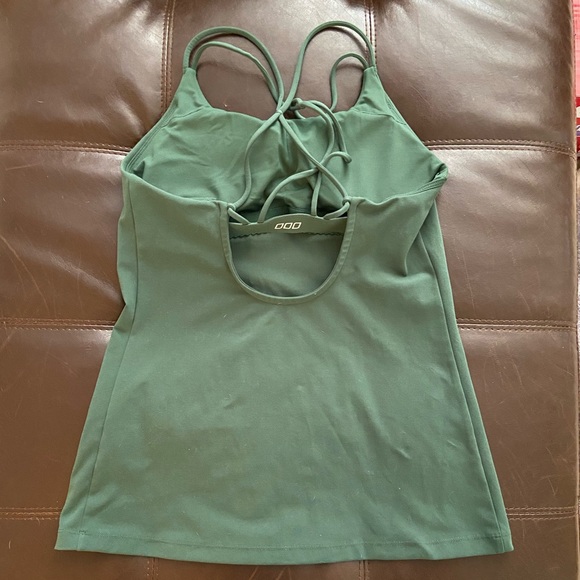 Lorna Jane strappy tank - Picture 2 of 4